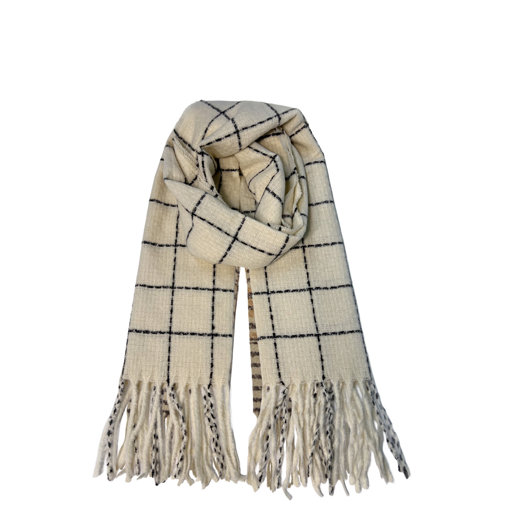 white_plaid_scarf_for_winter_1
