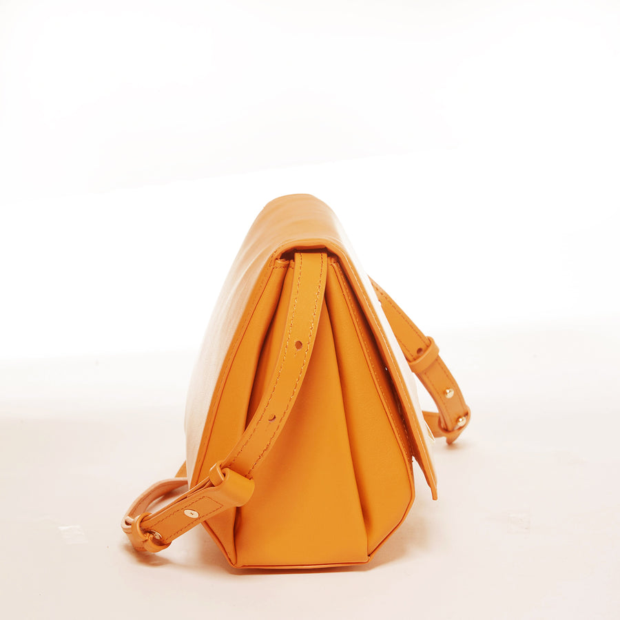 dark orange leather saddle bag | SUSU Handbags