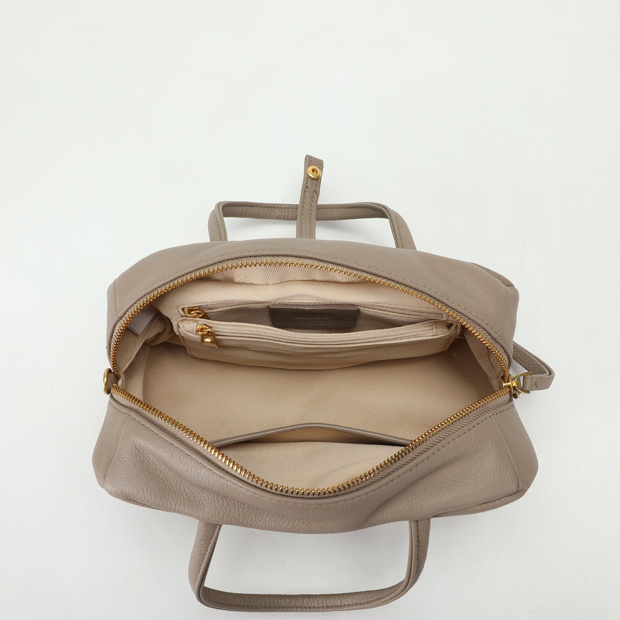 TaupeMinimalistEast-