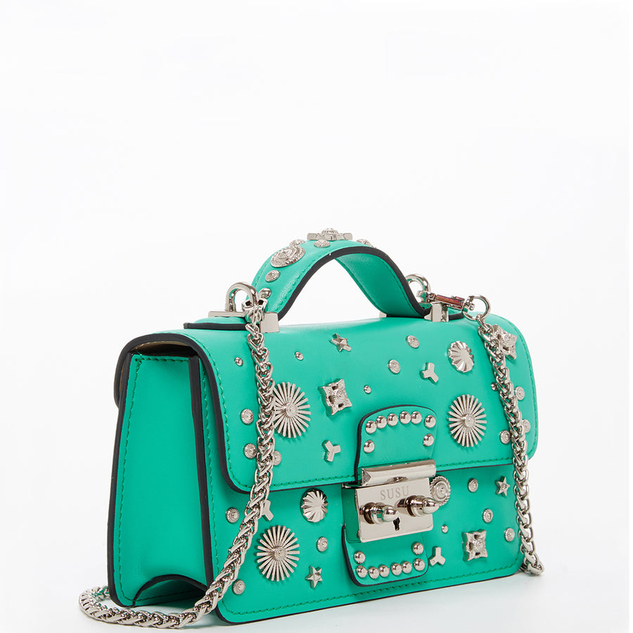 green purse 